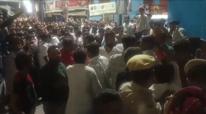 जोधपुर झगड़ा ,लायकान मोहल्ला विवाद ,झांकी में हंगामा ,महिलाओं से अभद्रता ,पथराव और तोड़फोड़ 
