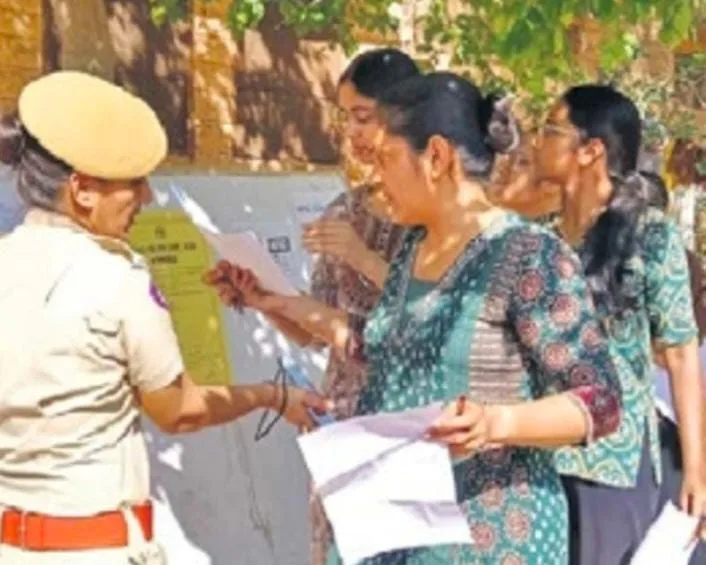 SI भर्ती परीक्षा, राजस्थान परीक्षा, कड़ी सुरक्षा, 61 प्रतिशत उपस्थिति, परीक्षा नियम, नकल रोकथाम