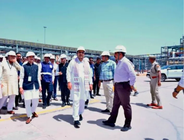 पचपदरा दौरा ,भजनलाल शर्मा निरीक्षण ,नरेंद्र मोदी राजस्थान दौरा ,बालोतरा न्यूज ,पीएम विजिट तैयारी ,सुरक्षा व्यवस्था ,ट्रैफिक प्लान ,प्रशासन अलर्ट