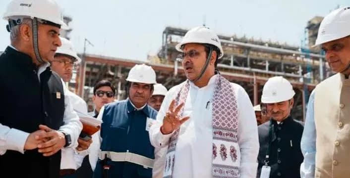 पचपदरा रिफाइनरी, बालोतरा आग हादसा, भजनलाल शर्मा दौरा, एचपीसीएल रिफाइनरी, राजस्थान न्यूज, रिफाइनरी फायर