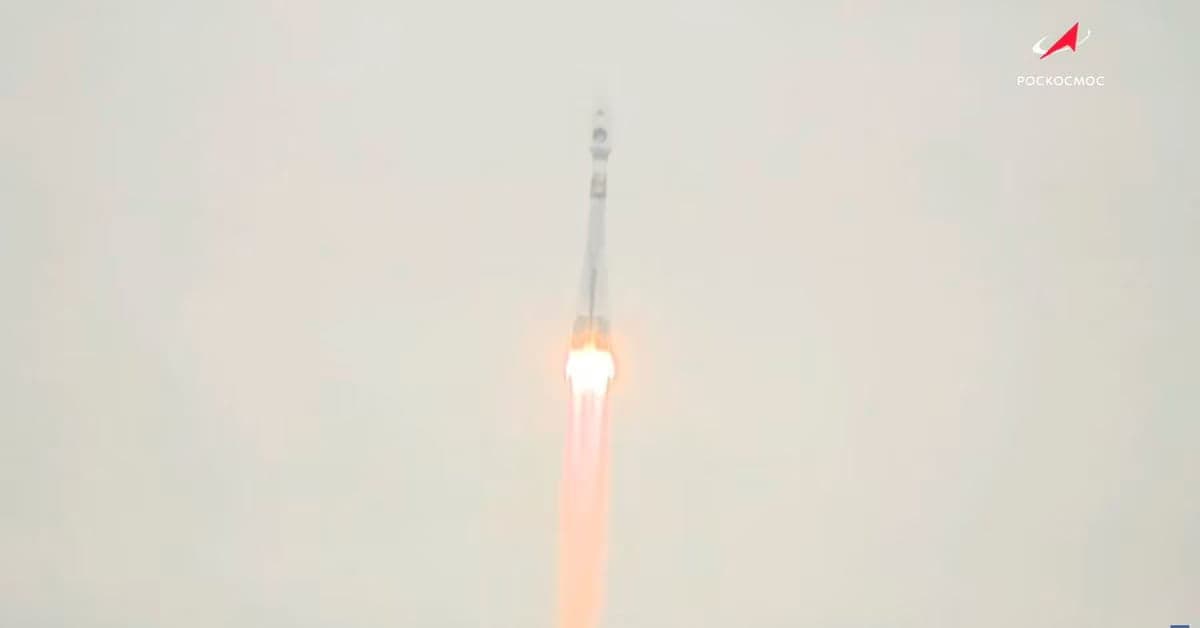 रूस ने 47 साल बाद लॉन्च किया मून मिशन लूना-25, चंद्रयान-3 और लूना-25 में चंद्रमा पर पहले उतरने की हो