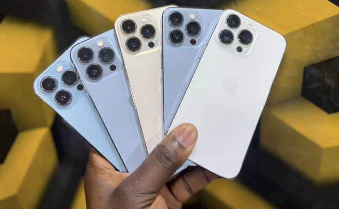 iPhone 13 की कीमत में भारी गिरावट, फ्लिपकार्ट पर मिल रहा मात्र 27,401 रुपए में, यहां देखें पूरी जानक