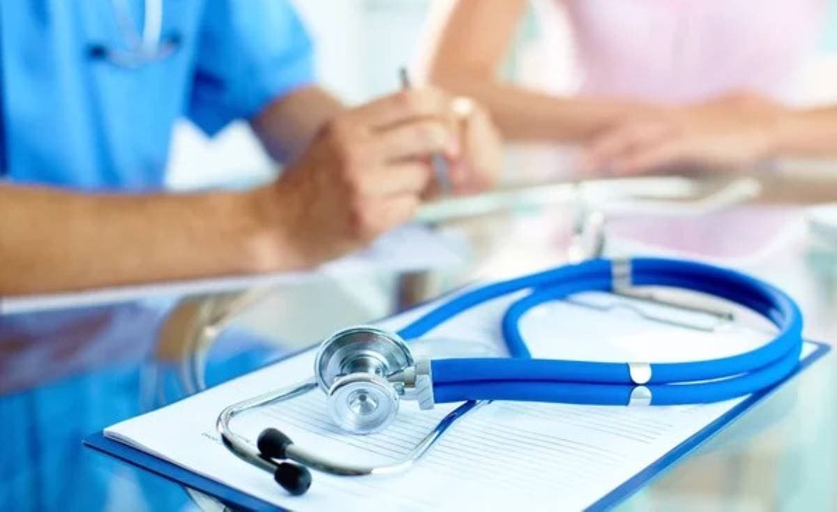 MBBS में एडमिशन करवाने का देते थे झांसा, 16 छात्रों से 3 करोड़ ठगे, 2 भाई गिरफ्तार