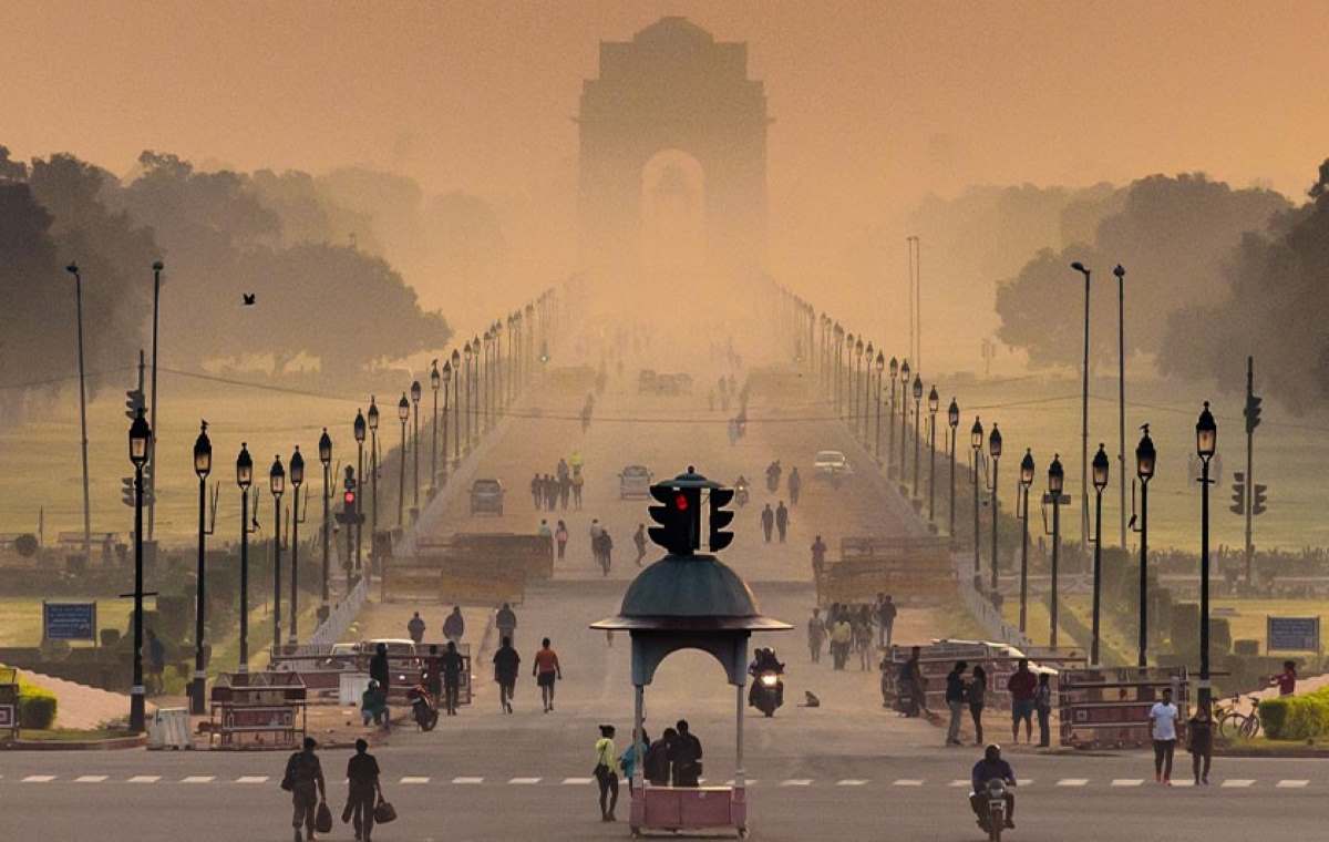 IIT कानपुर ने दिल्ली NCR में प्रदूषण से निपटने के लिए क्लाउड सीडिंग द्वारा कृत्रिम बारिश तकनीक की वि