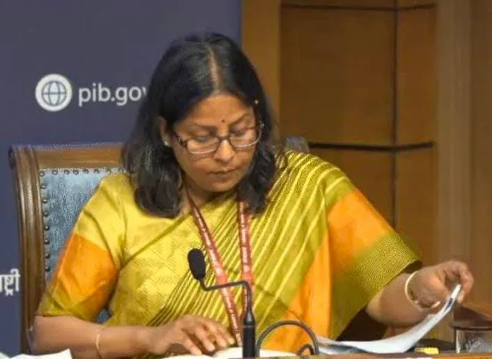 लॉकडाउन समाचार ,एलपीजी उत्पादन में वृद्धि ,सरकारी बयान ,प्रधानमंत्री मोदी की बैठक ,भारत में ईंधन आपूर्ति ,किरेन रिजिजू का बयान